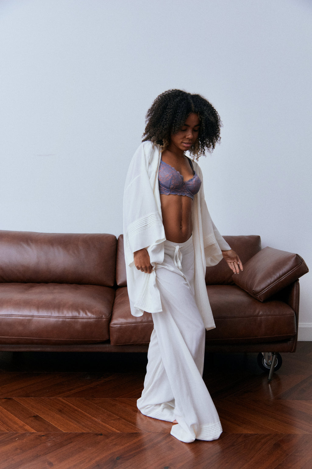 Azalea - White Voile Lounge Bottom