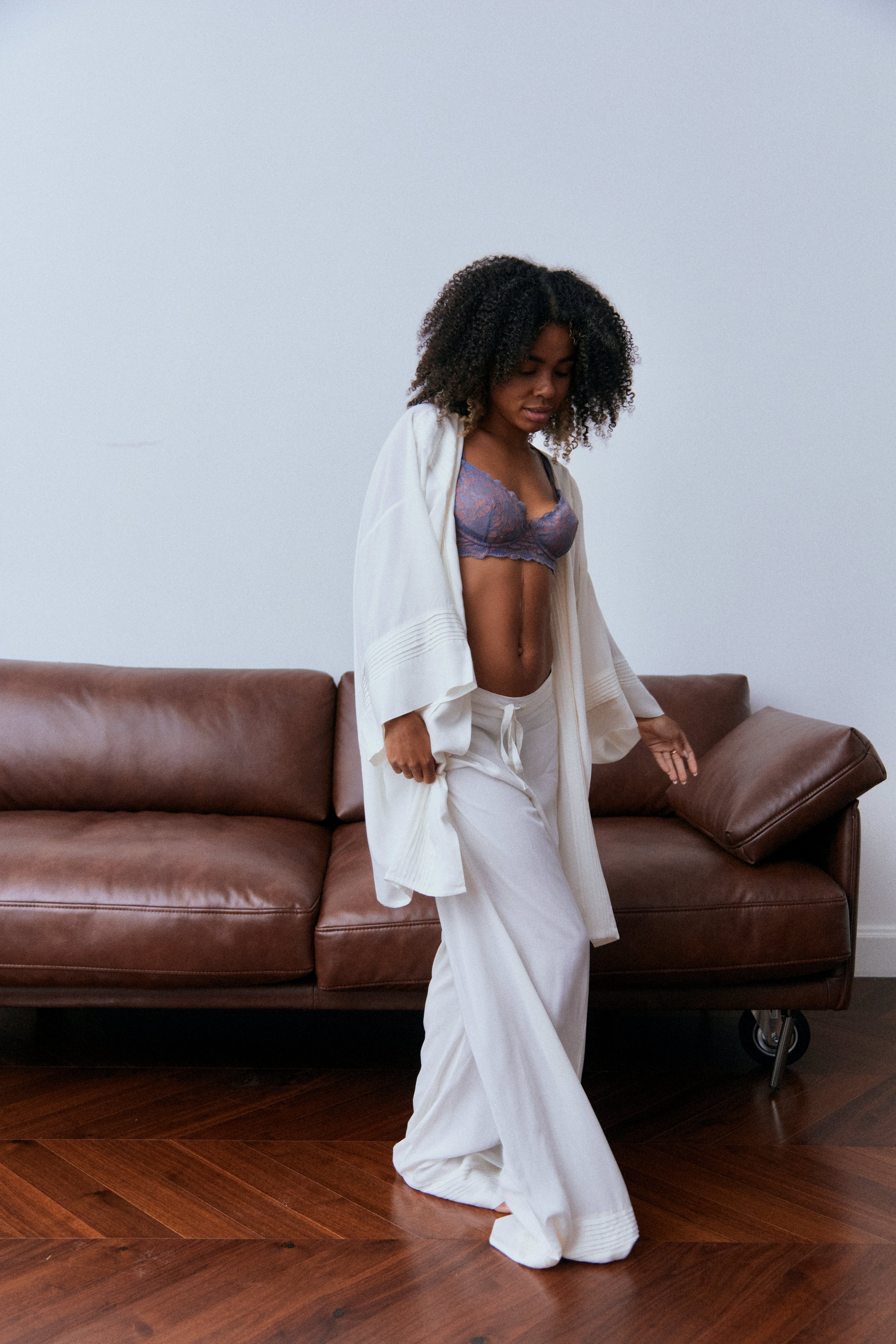 Azalea - White Voile Lounge Bottom