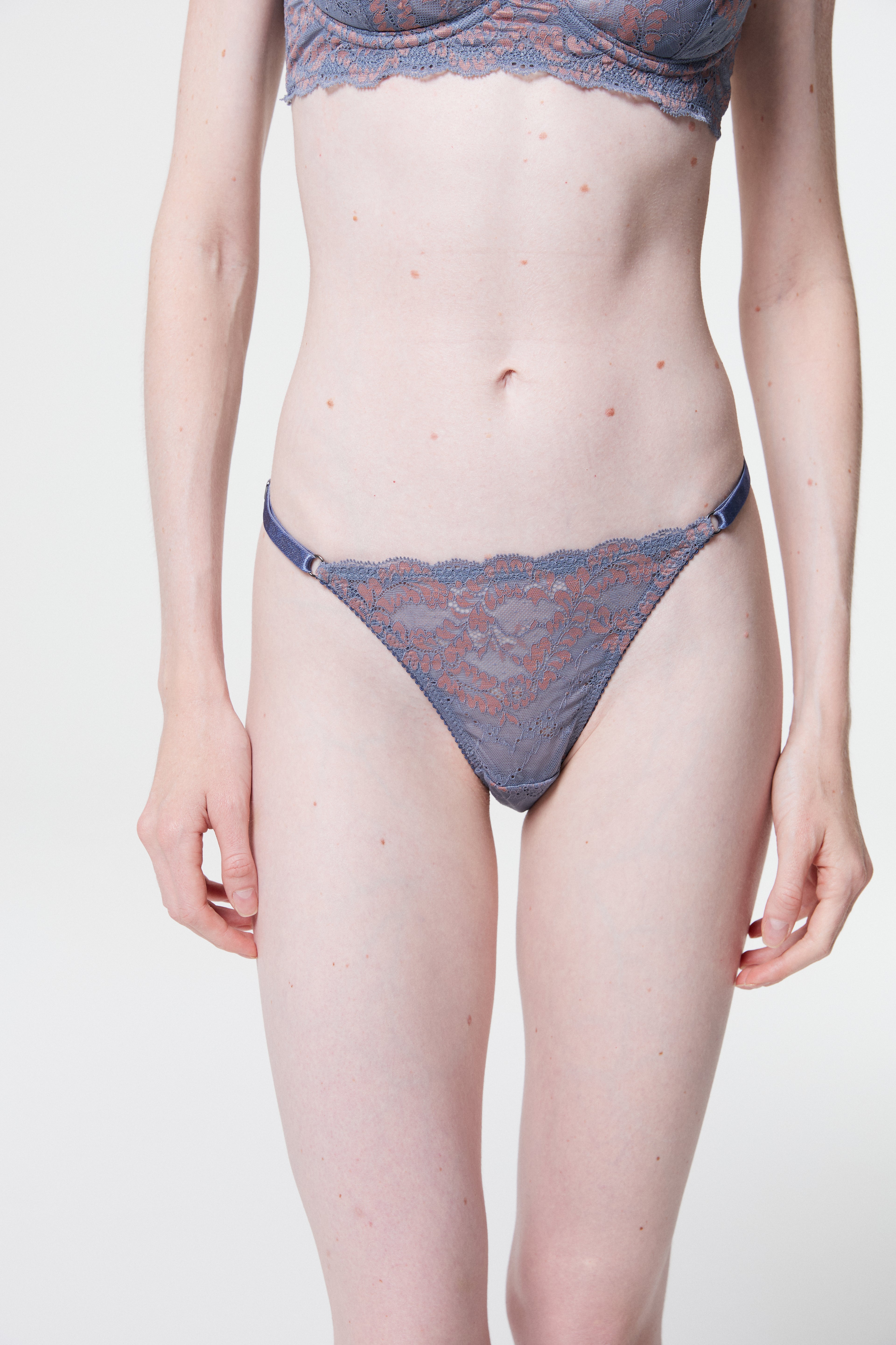 Dahlia - Slate Blue Lace Braziliano
