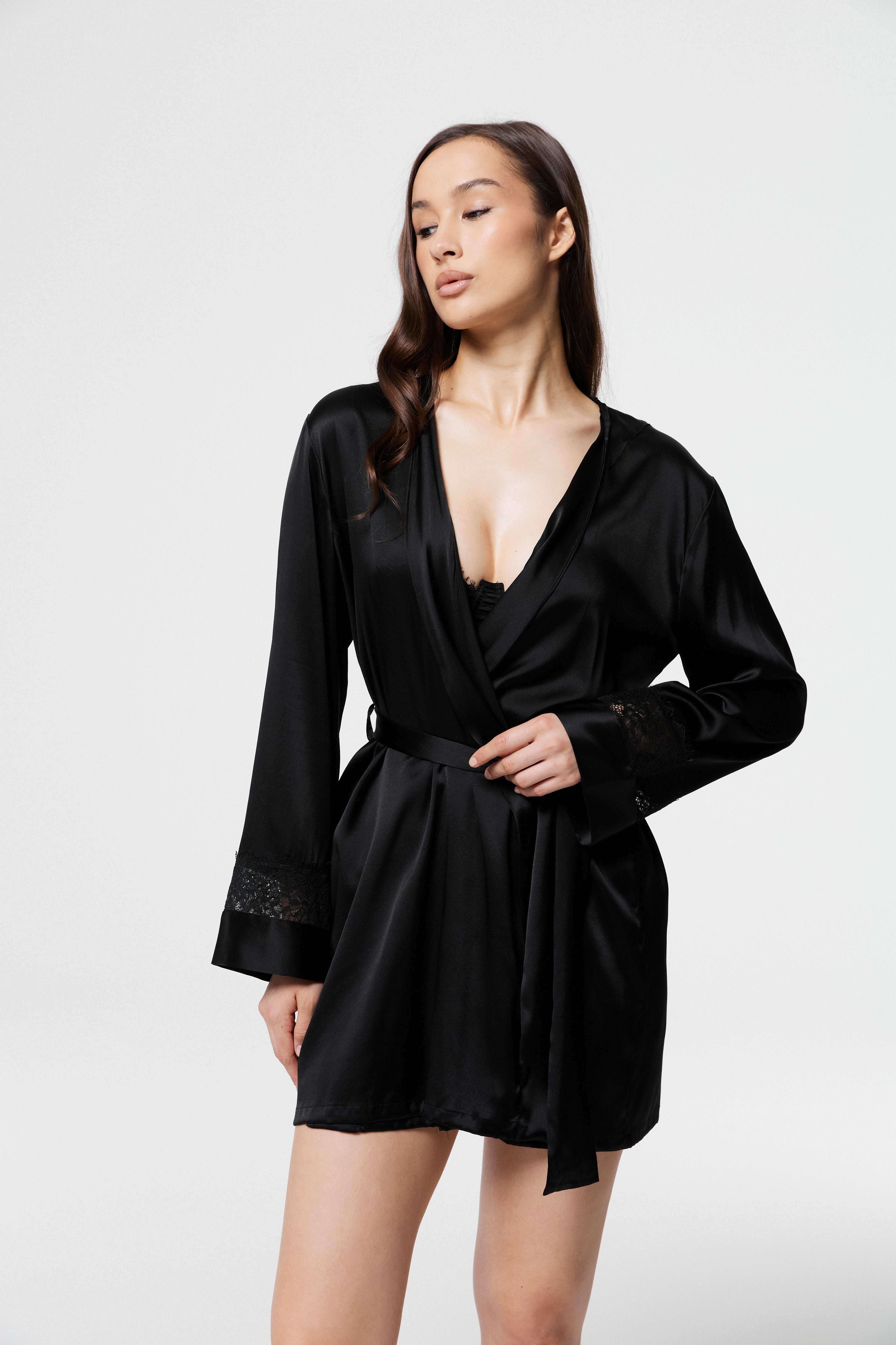 Dicentra - Black Silk Robe
